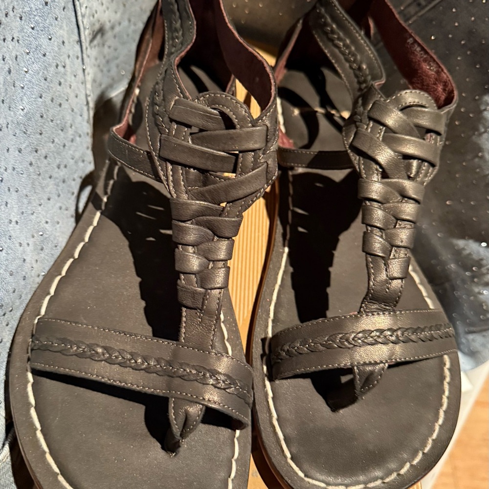 Bernardo Black Braided Leather T-Strap Sandals